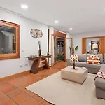 La Parcela *