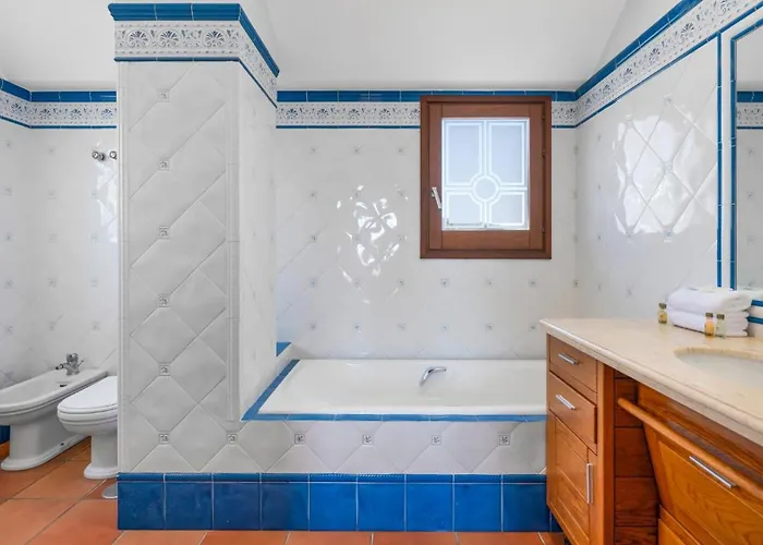 La Parcela بيت للعطل ماربيا